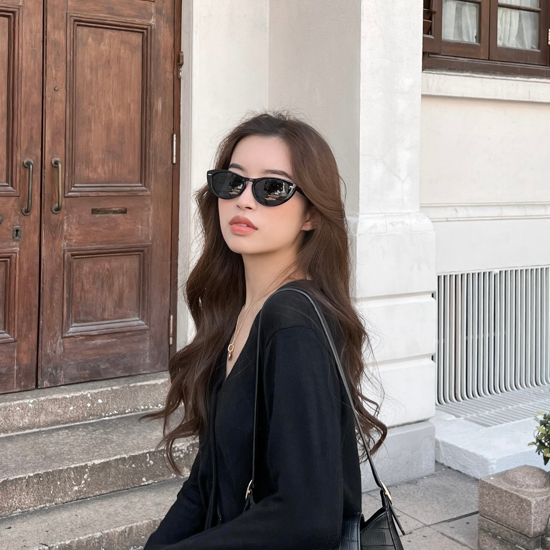 AUDREY (BLACK)