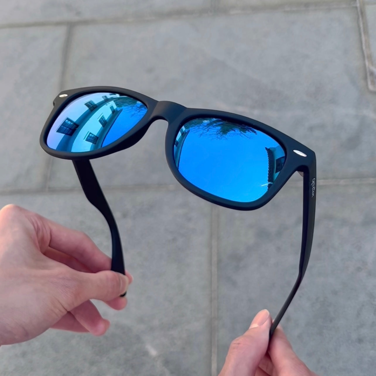 ARTHUR (BLUE) – Glisten Eyewear